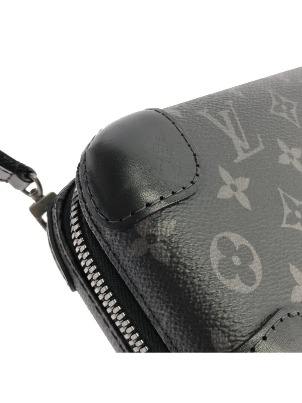 Louis Vuitton Monogram Eclipse Horizon Clutch